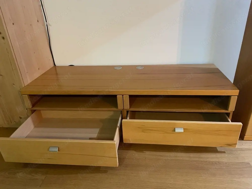 Wohnzimmerwand 3-Teilig