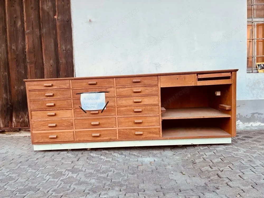 Glasvitrine Theke Kücheninsel