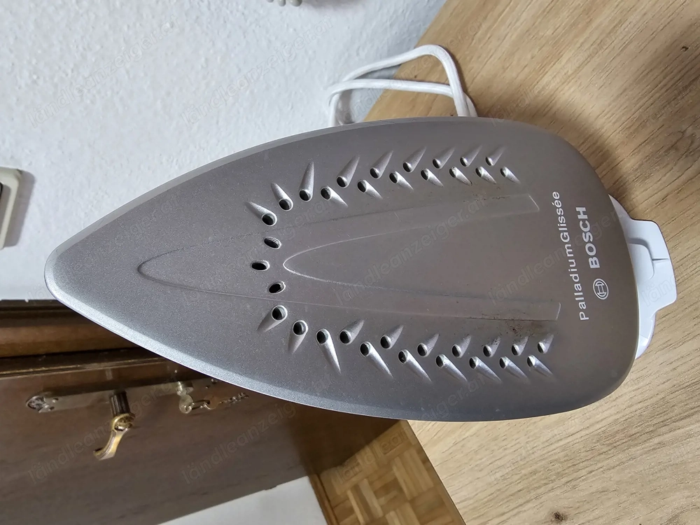 Bügeleisen BOSCH DA Sensixx DA20