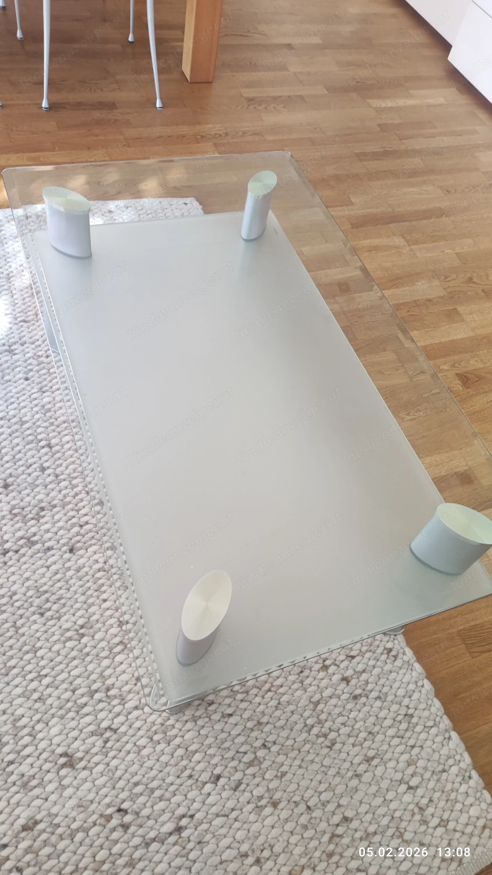 Günstiger Glastisch.. 