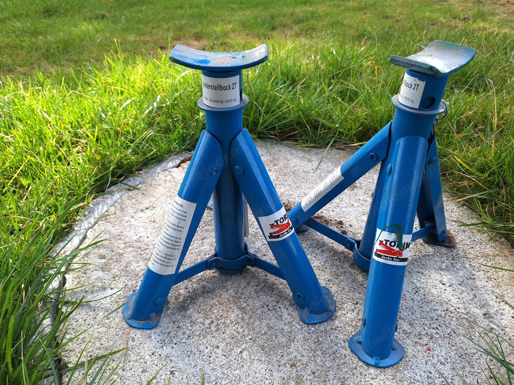 Unterstellböcke Torin 2t blau