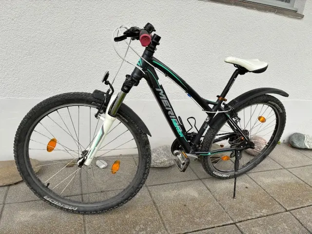 MERIDA Mountain Bike mit Federgabel 26"