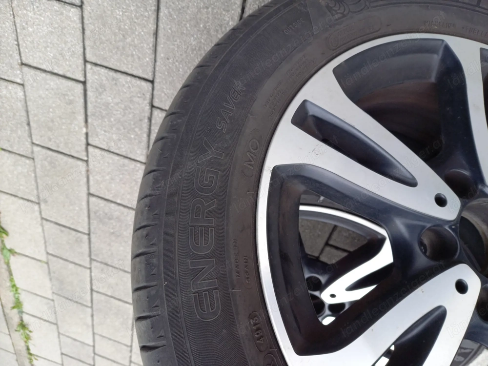 Sommerreifen mit FelgenNeuwertige