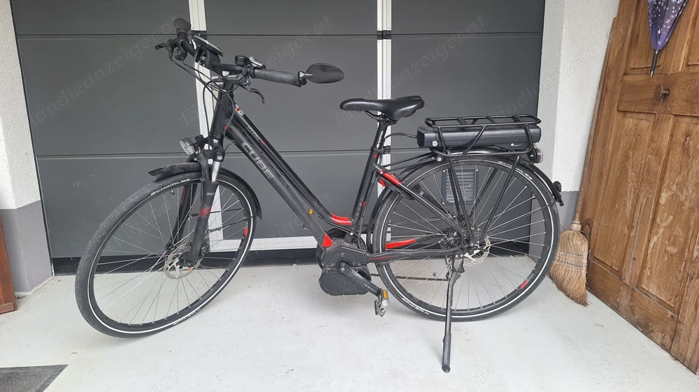 Verkaufe Cube E-Bike, Bosch-Antrieb, Tiefeinstieg