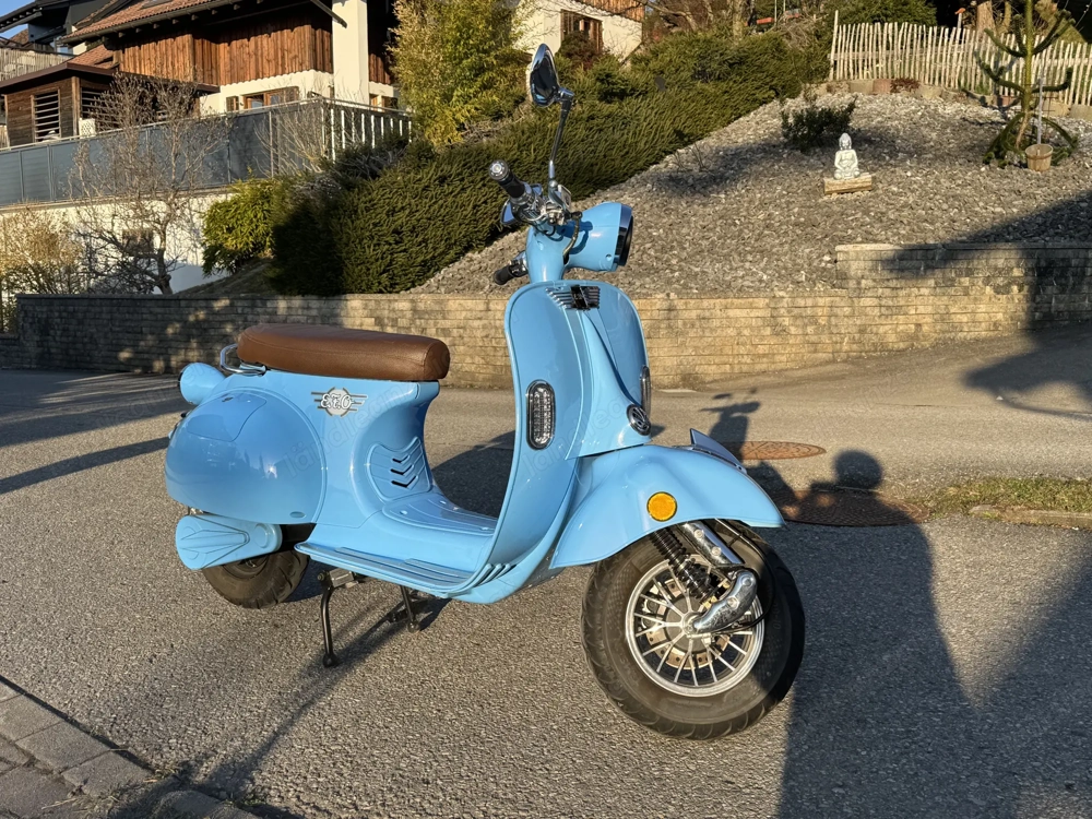 E.F.O EV2000 Moped   Mofa