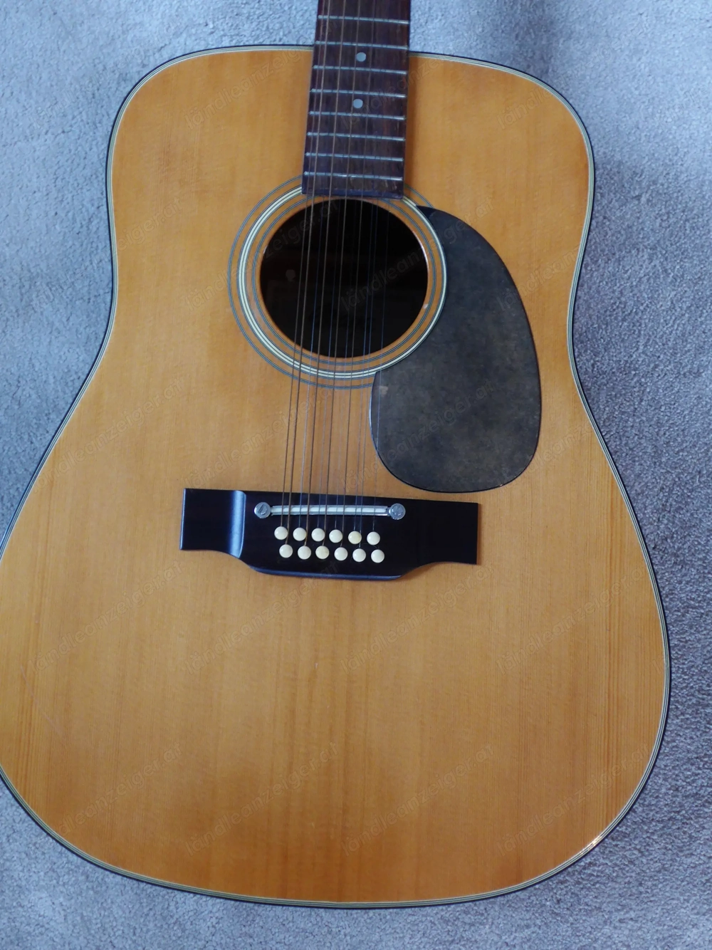 Maya 12-seitige Akustik Gitarre