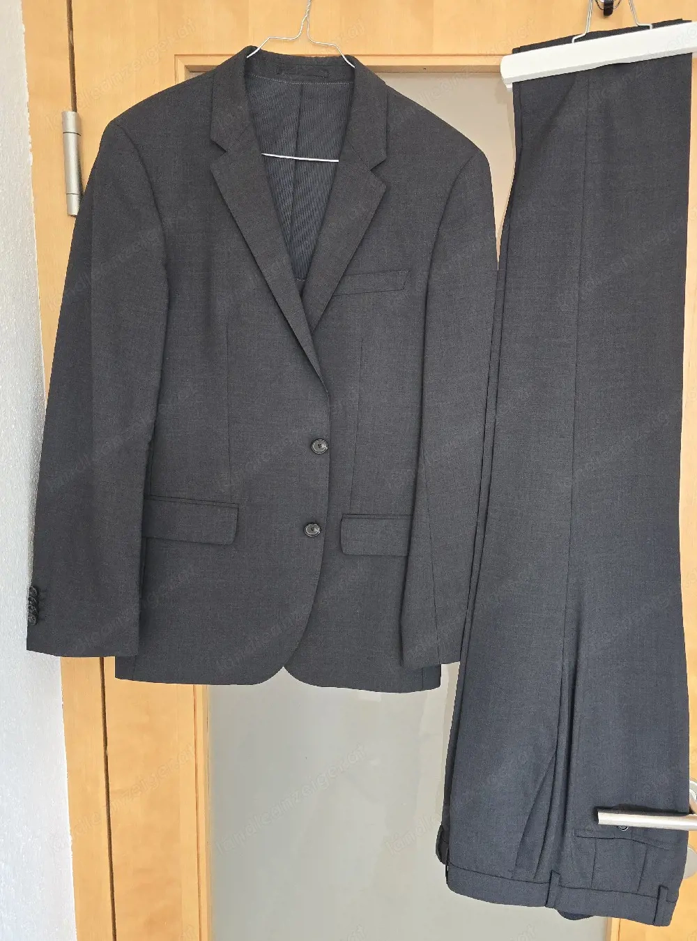 Anzug Hugo Boss Gr. 48