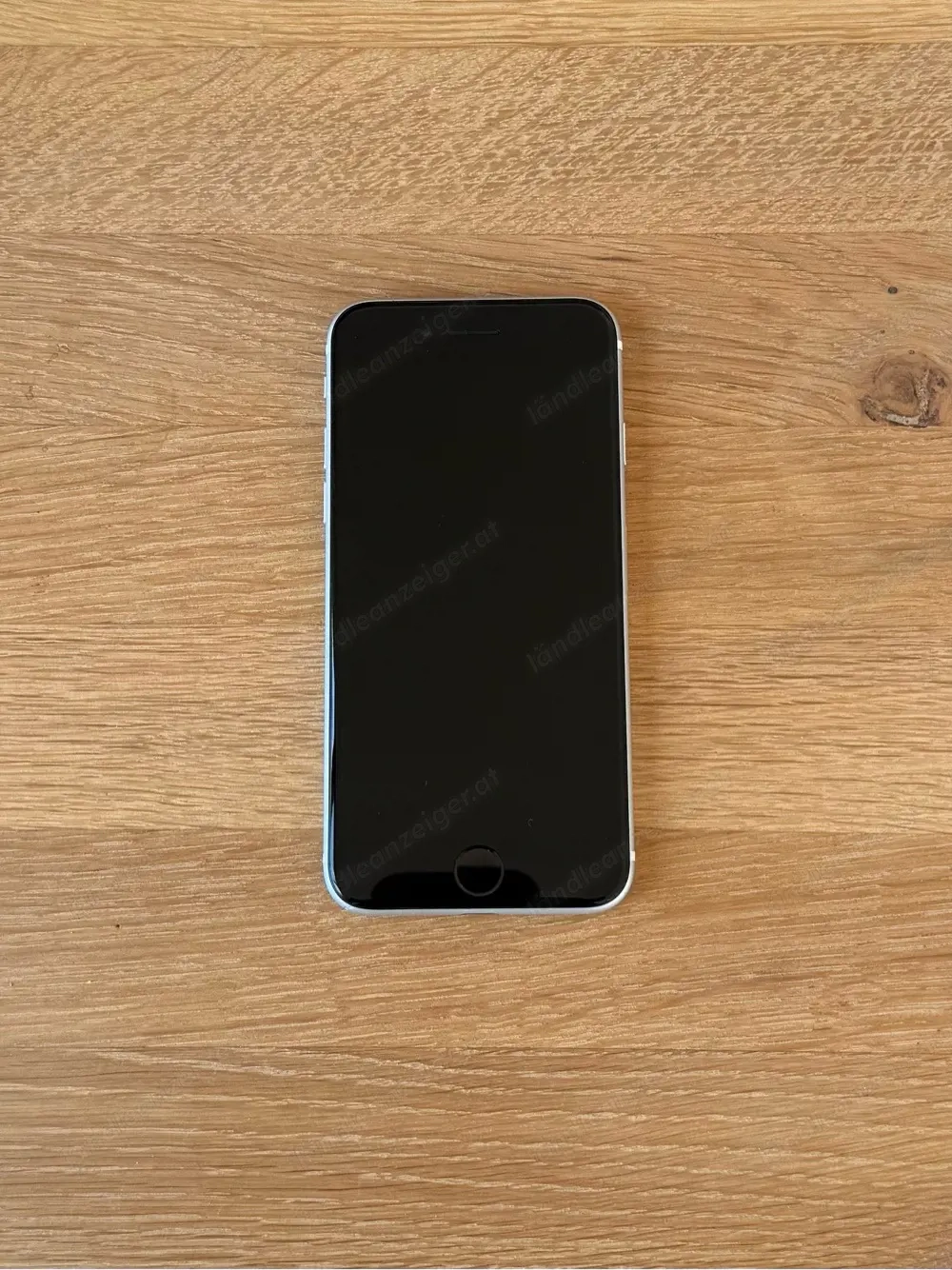 iPhone SE 2. Generation Weiss