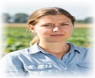 Eine natürliche, dazu bodenständige Frau möchte einen Mann für eine Partnerschaft kennenlernen