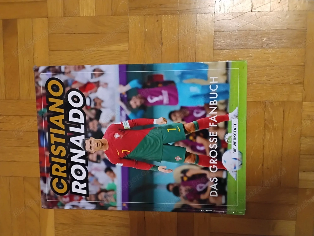 Bücher (Bastelbücher, Fußballbuch, Weltatlas für Kinder) zu verschenken