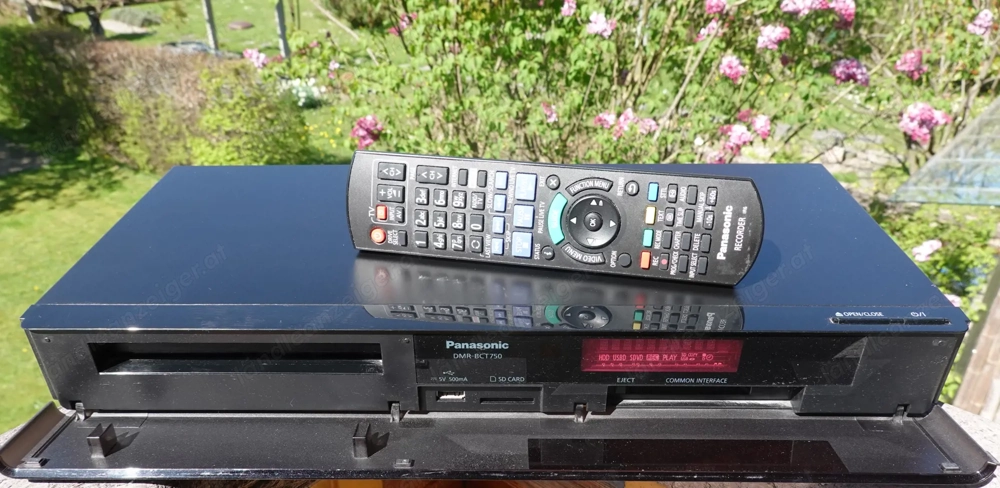 PANASONIC Blu-Ray Recorder DMR-BCT 740EG, 500 GB, mit orig. Fernbedienung 