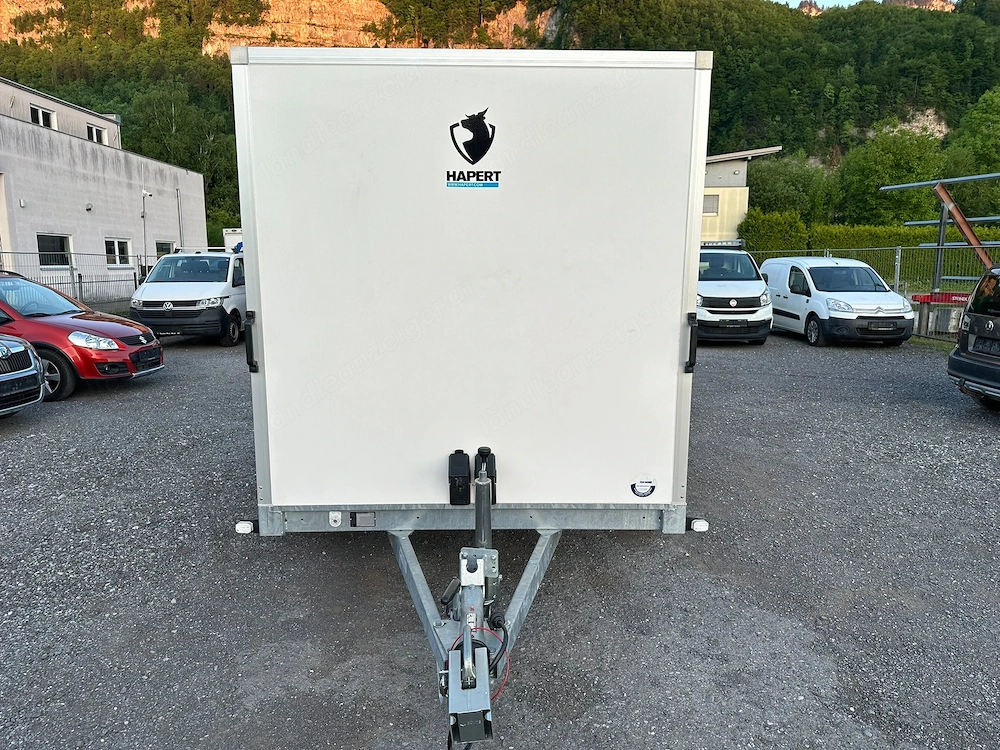 Pferdanhänger Hapert Sapphire Koffer H-2