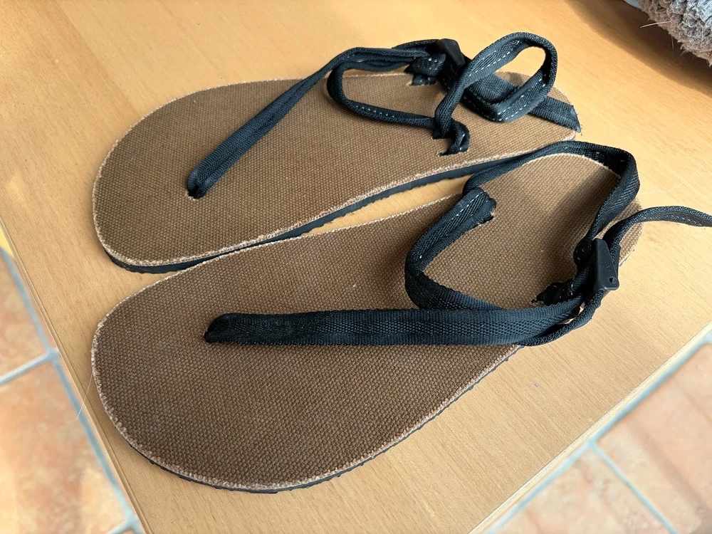 Flip Flops, Earth Runners Chronos Sandalen Gr 43, NEU 