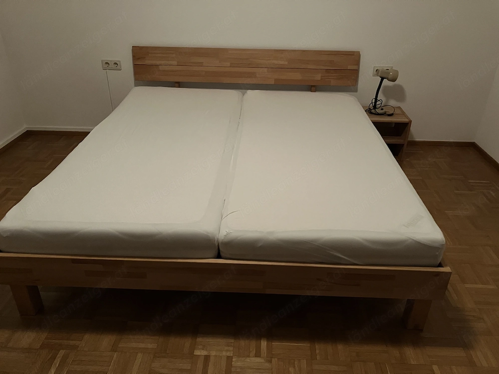 Bett Buche 180x200 inkl. Nachtkästchen 