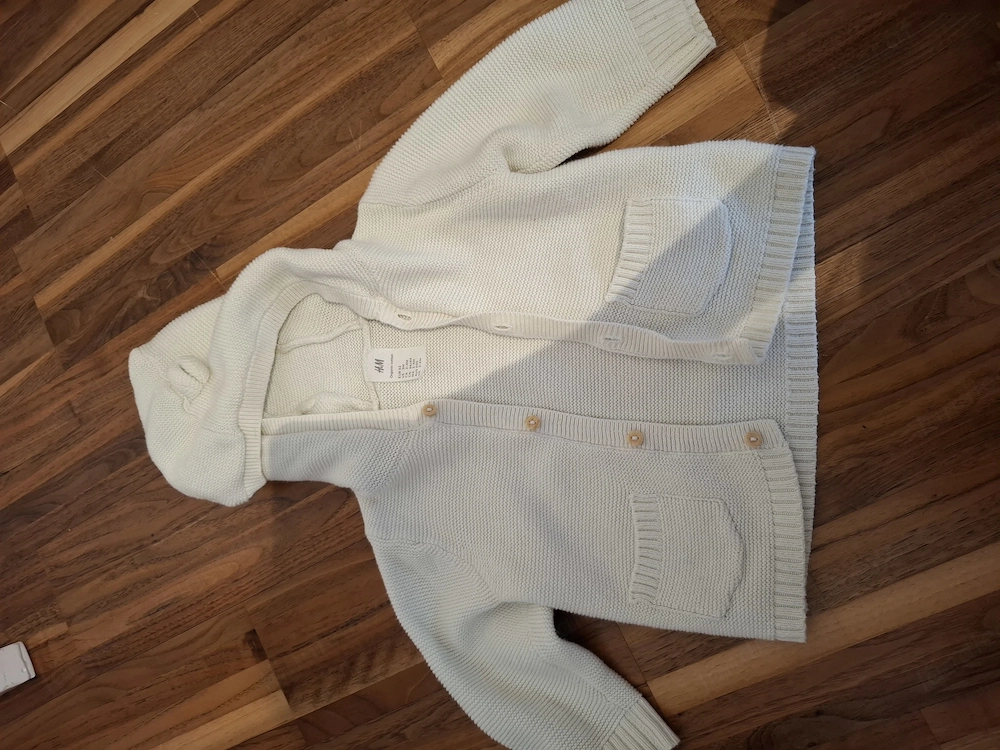 Baby Jäckchen in weiß Gr. 62