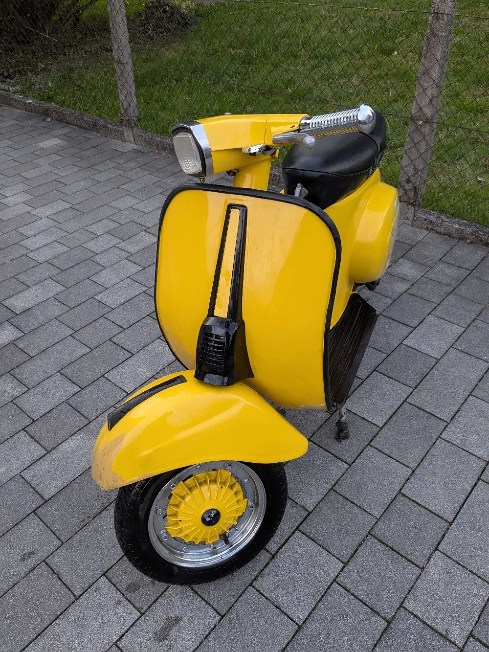 Vespa 50 Special 