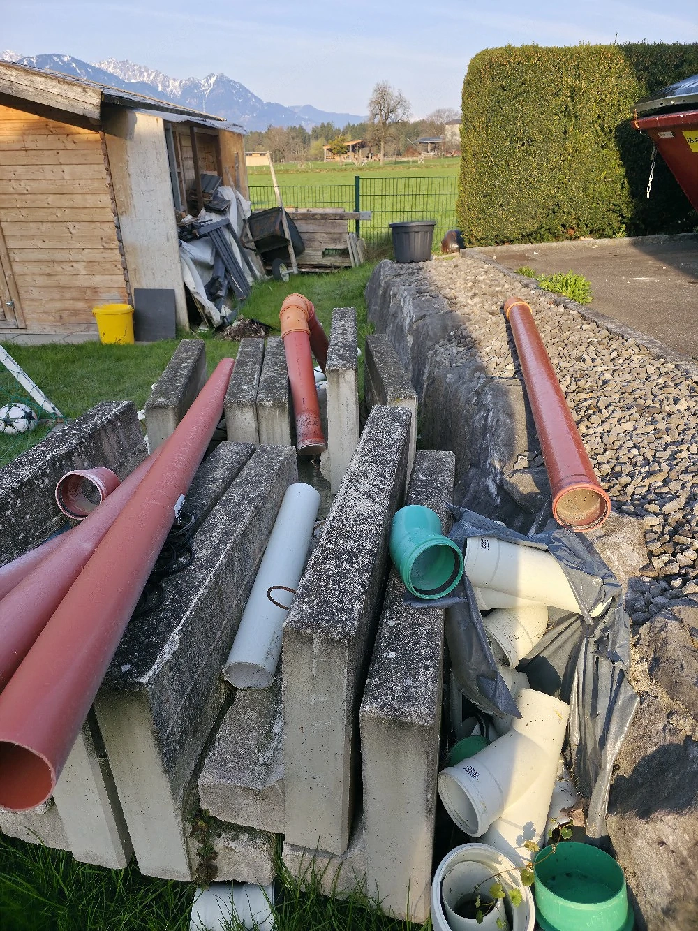 diverse Rohre und Bögen