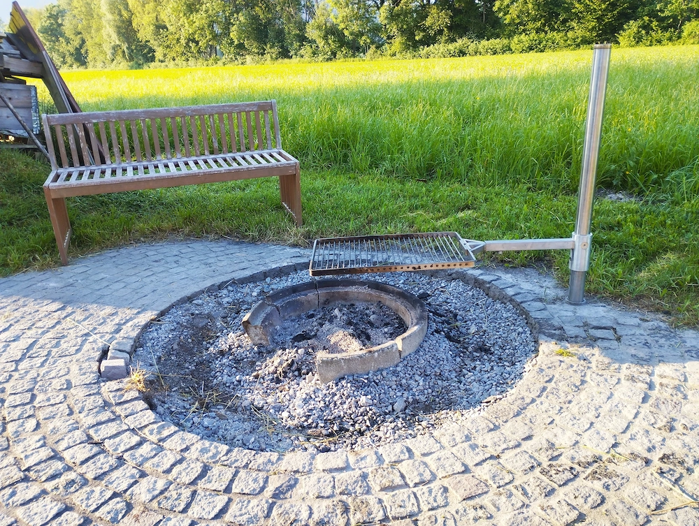 Edelstahl Grill für Feuerstelle Handgefertigt vom Schlossermeister