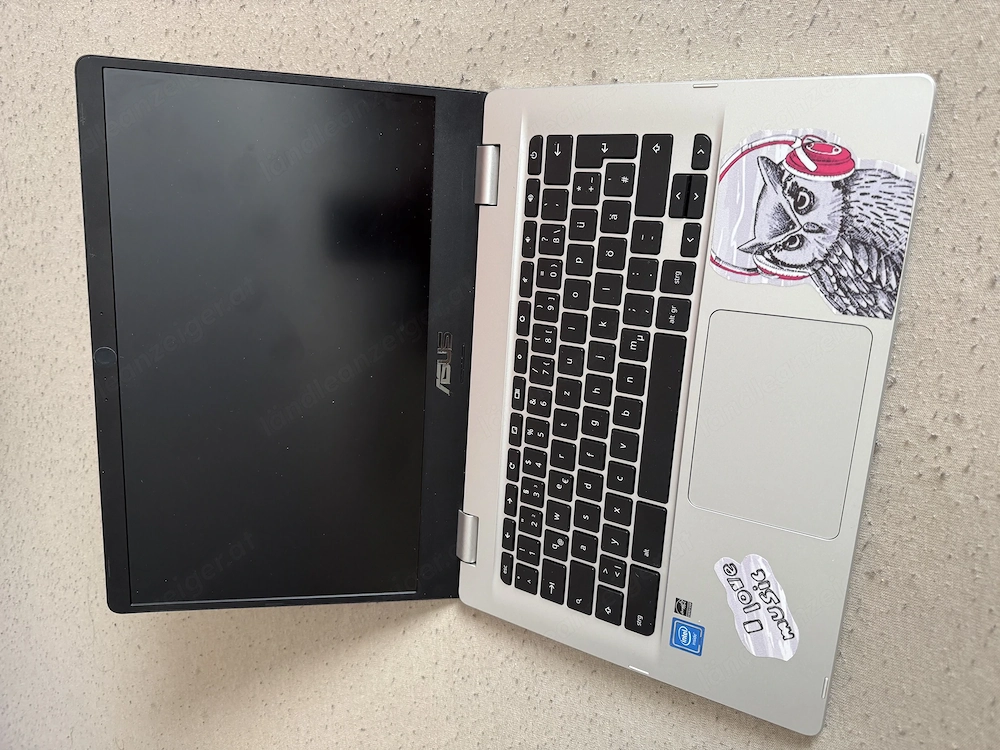 ASUS Chromebook C423N
