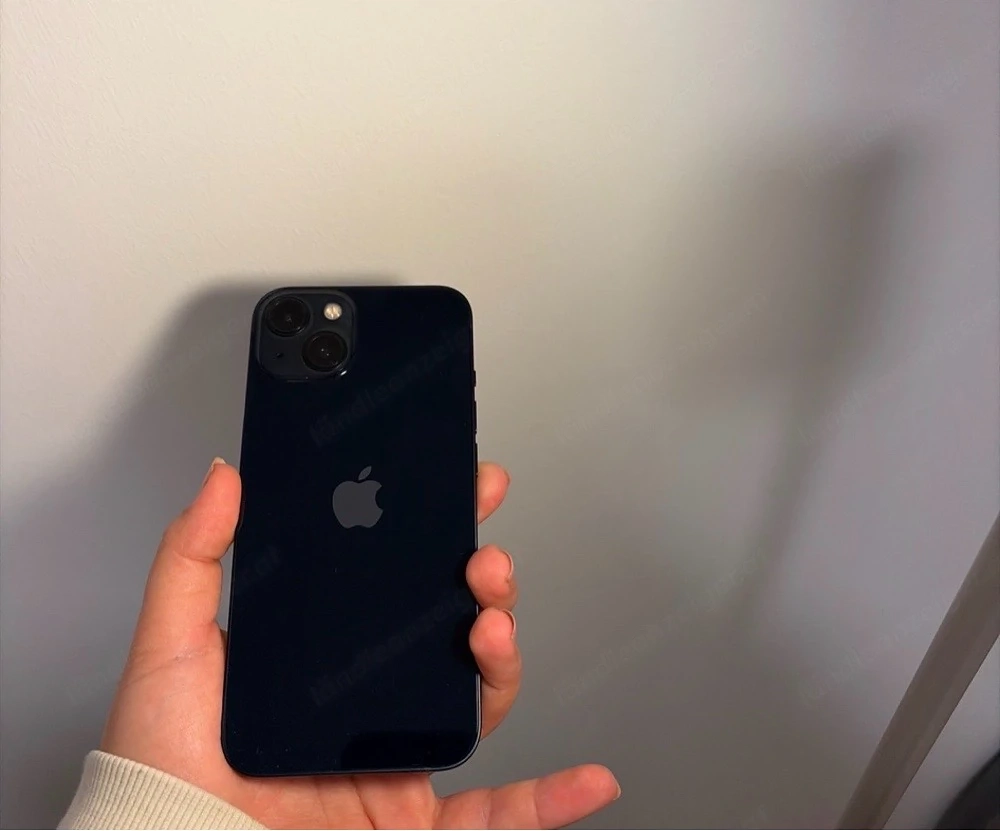 Apple Iphone 13, 128GB, Mitternacht
