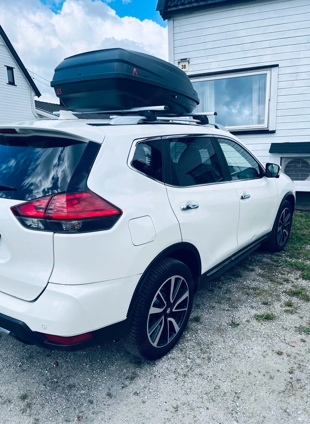 Nissan XTrail 2,0 7 Sitzer