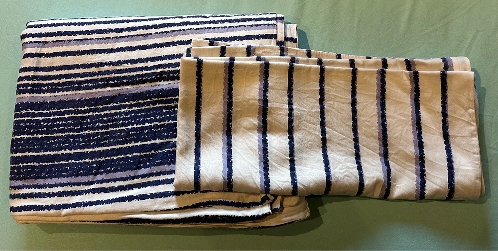 Übergroße Bettwäsche Strauss gestreift