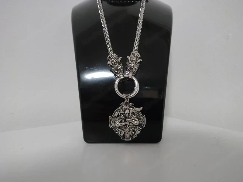 Wikinger Drachen Halskette mit Krieger Anhänger   Nordischer Mythologie Schmuck