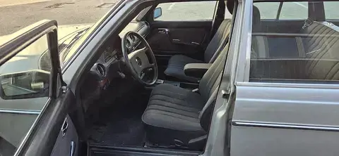 Mercedes W 123  300T Turbodiesel Automatik