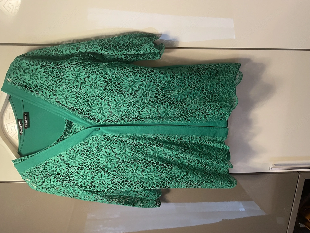 Oberteile in Gr 46 xl