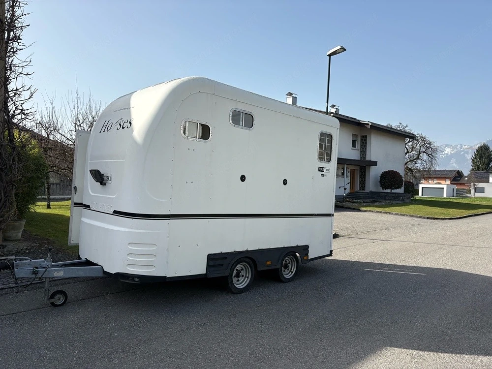 Equitrek Space L Pferdeanhänger