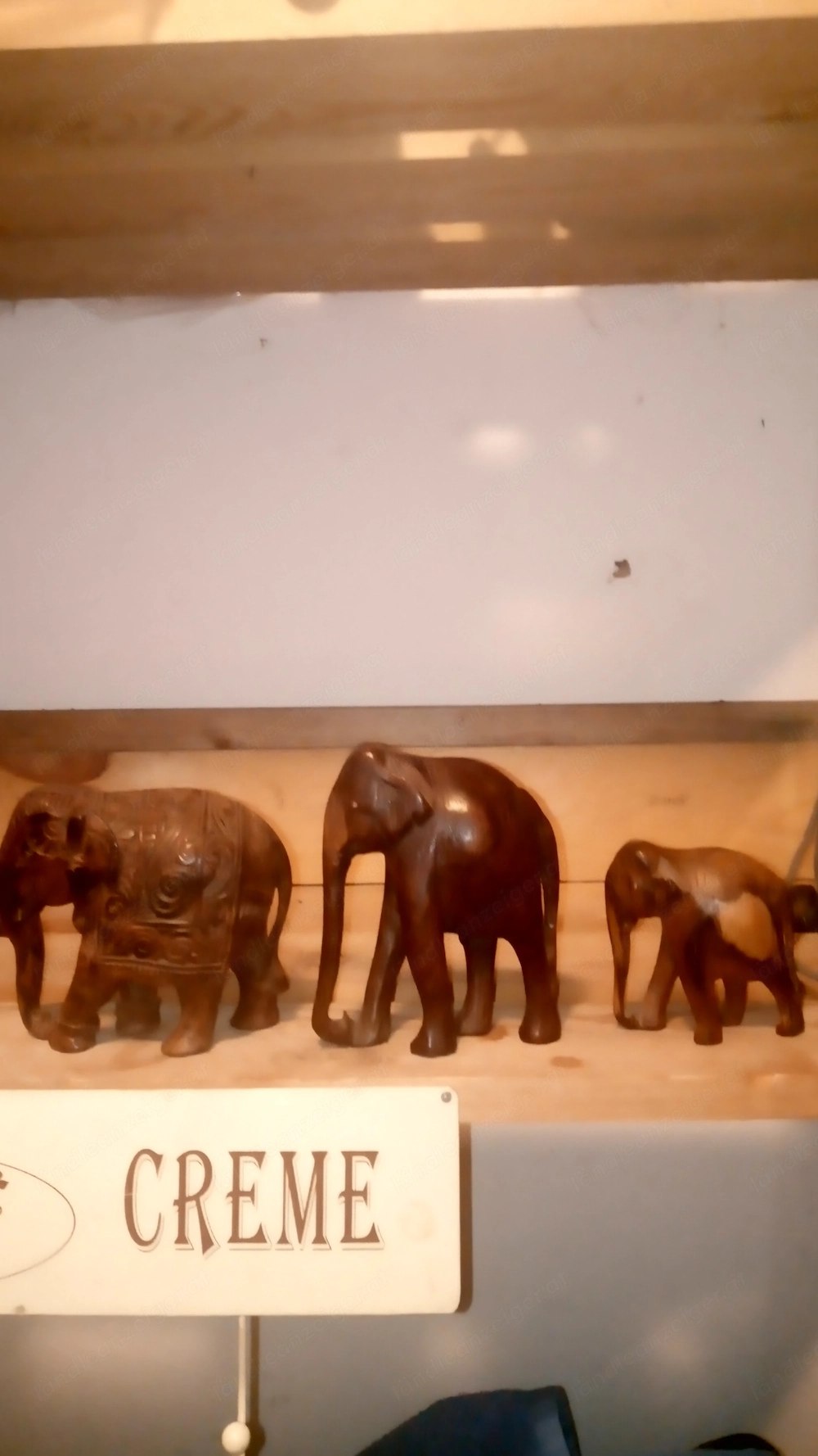 Holz Elefanten geschnitzt