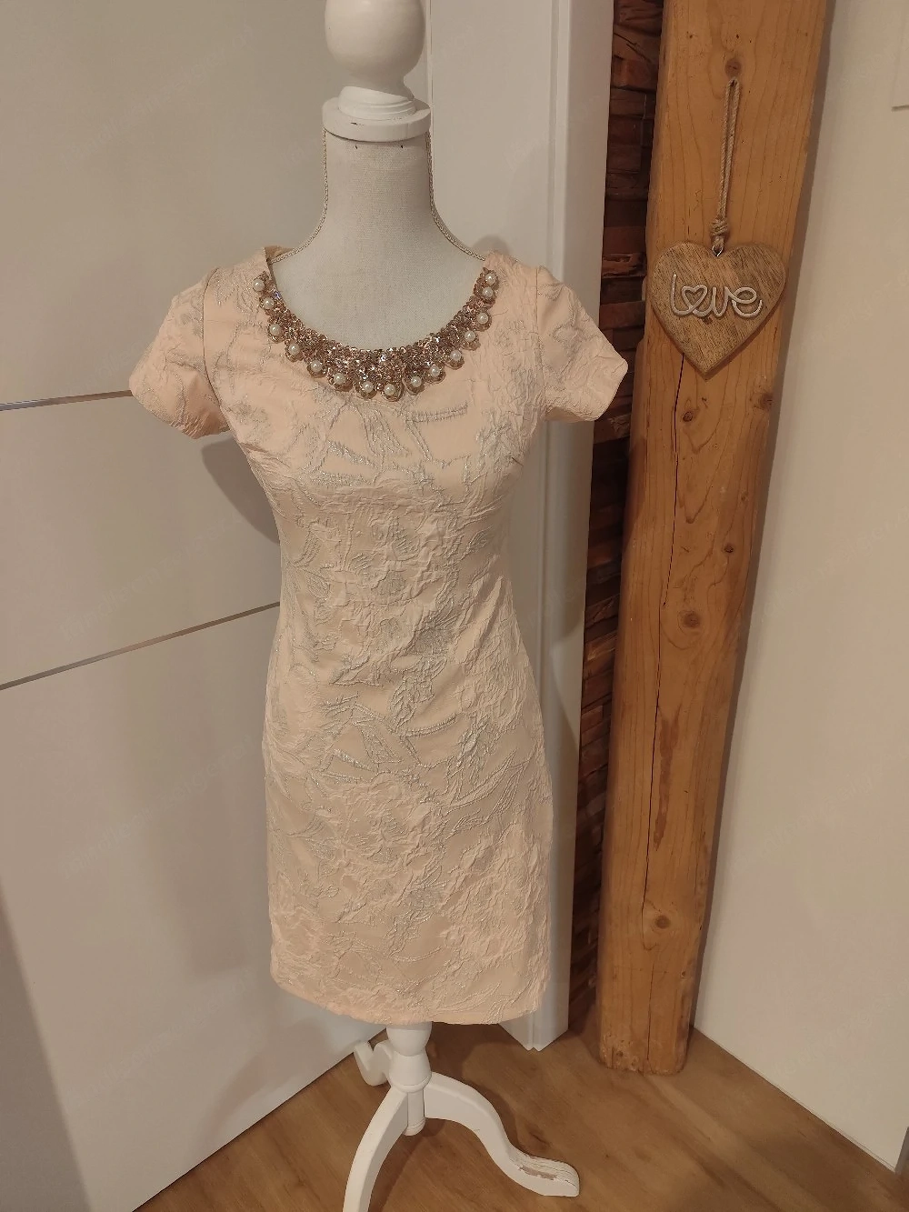 Wunderschönes Damenkleid 