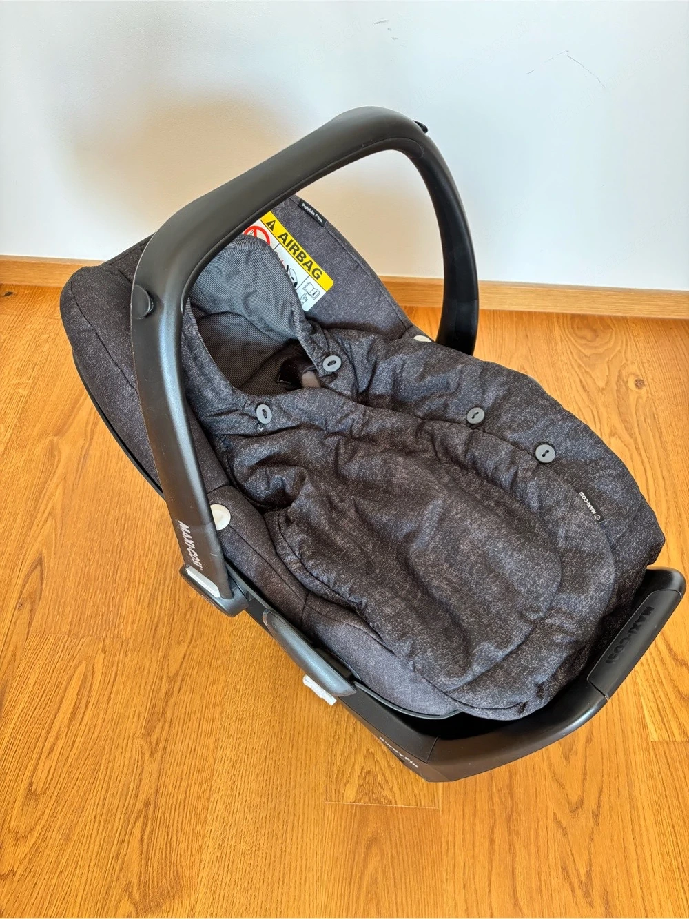 Maxi-Cosi Pebble Plus + Isofix (2waxfix)