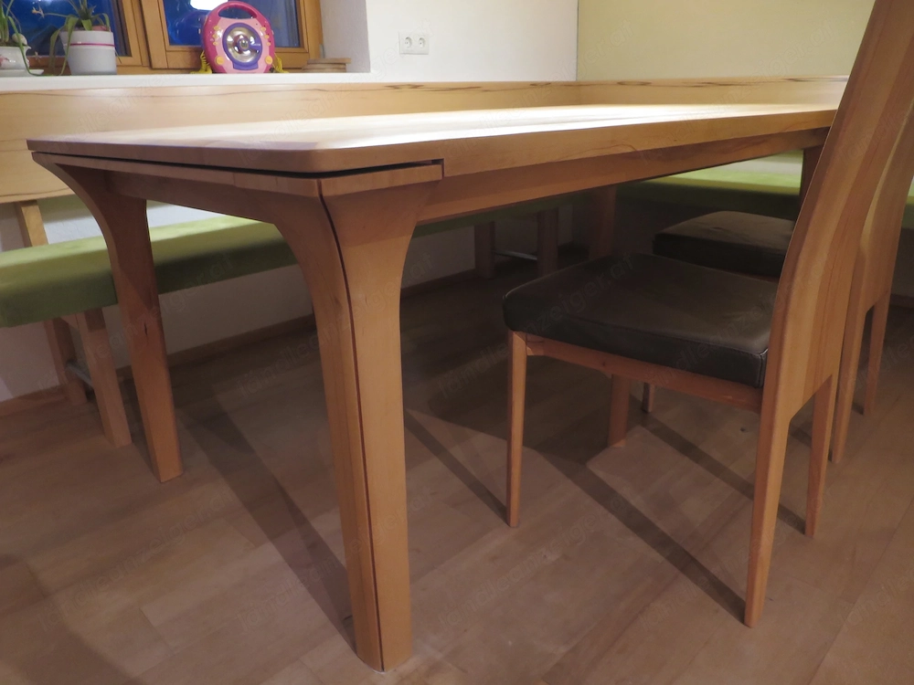 Tisch Kernbuche 200x100 cm mit klappbarem Auszug 100 cm