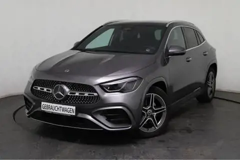 Mercedes-Benz GLA AMG Line 220 (AMG Line) d 4MATIC *PANO*AHK*NAVI*LED*SHZ*PDC* 140 kW (190 PS), Auto