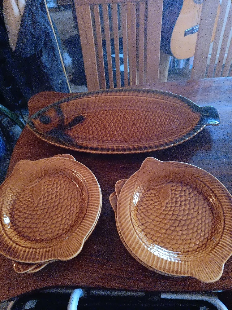 Fischservice Neu! ( 57 cm)