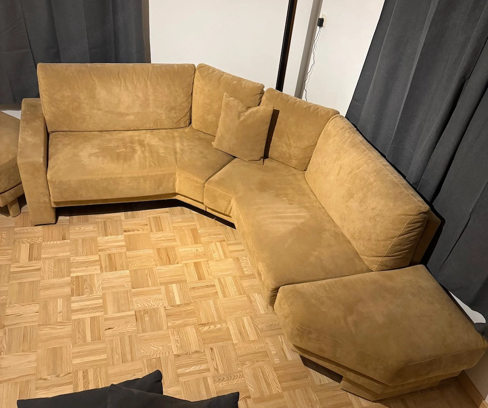 Ecksofa in Beige