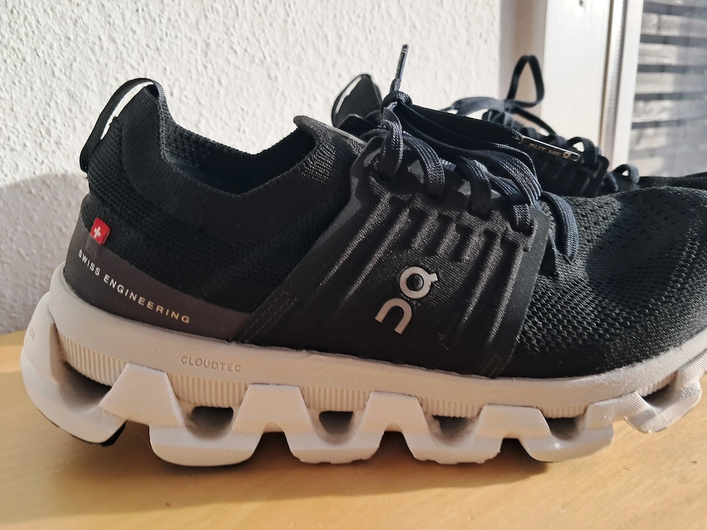 On Running Cloudflow Sneaker   schwarz   guter Zustand