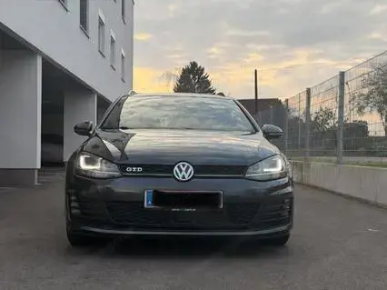 VW Golf