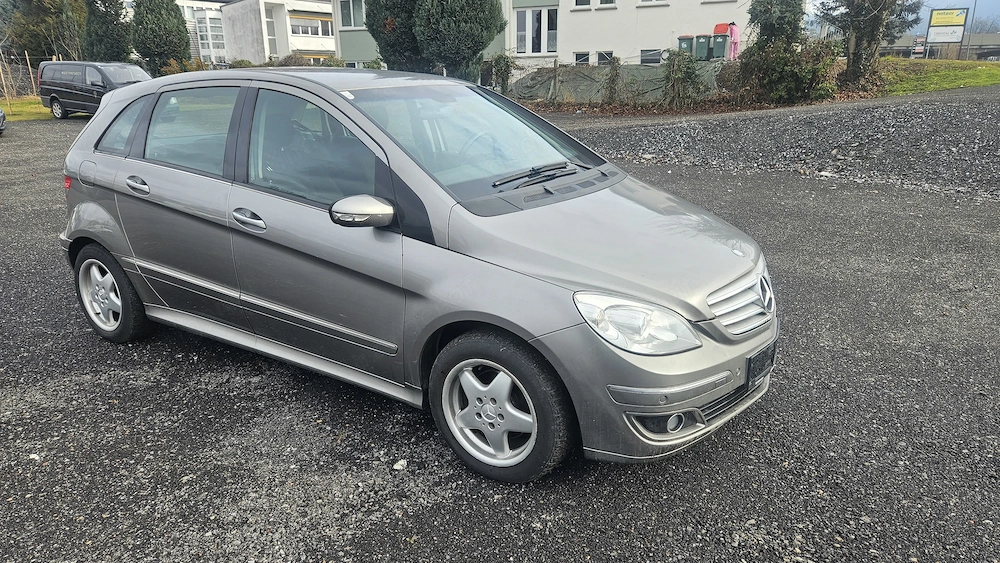Mercedes-Benz B 180 B 180 CDI (245.207)