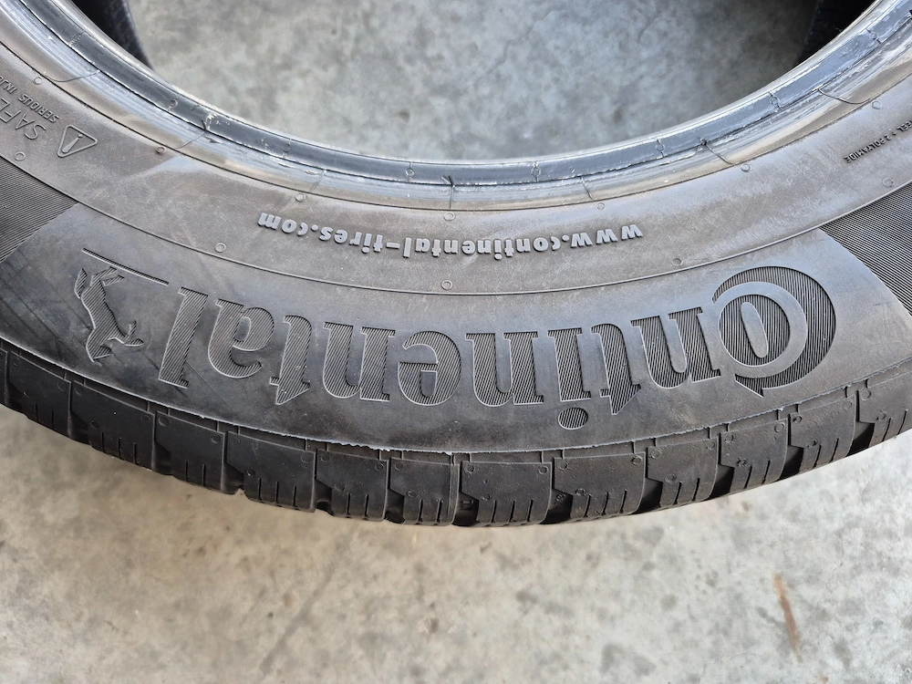 Winterreifen 215 65 R17 H