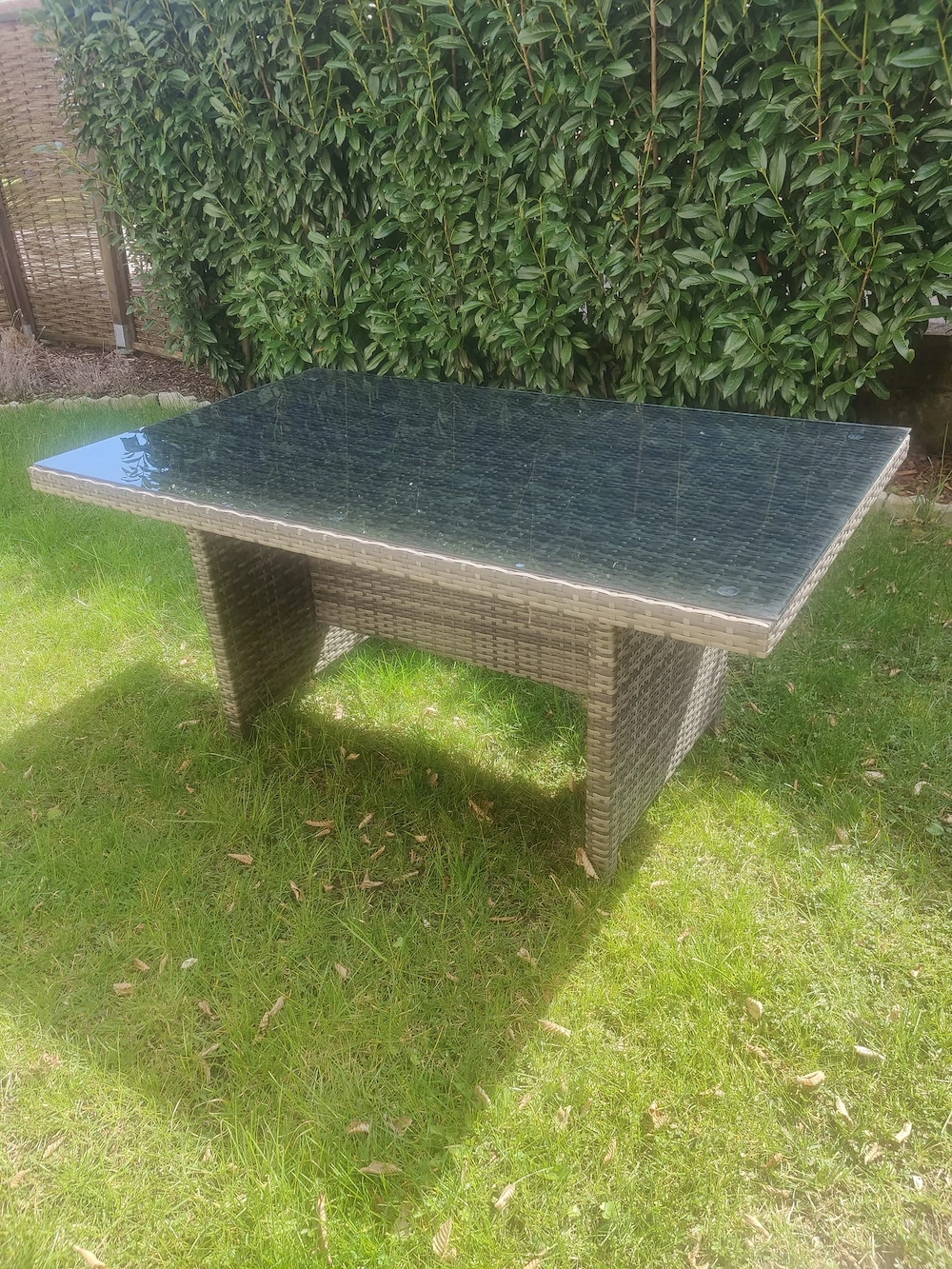 Gartentisch mit Gartenbank Rattanoptik