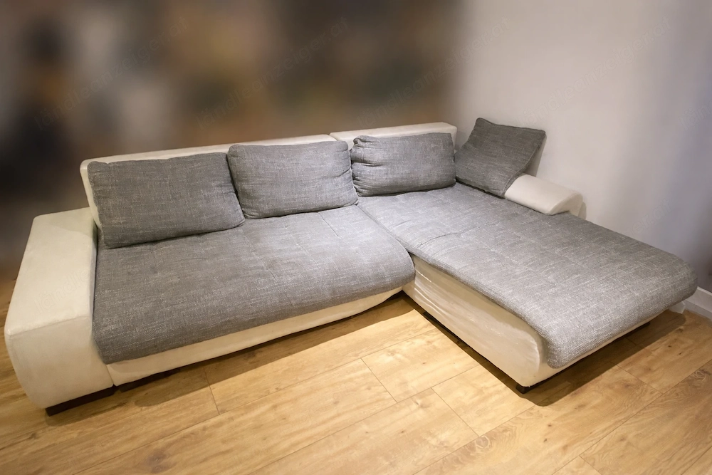 Couch mit Bettfunktion 