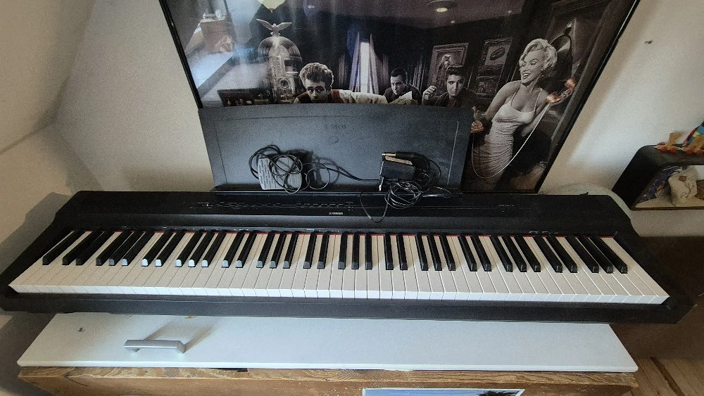 Yamaha P-125 Digitalpiano   Top Zustand!