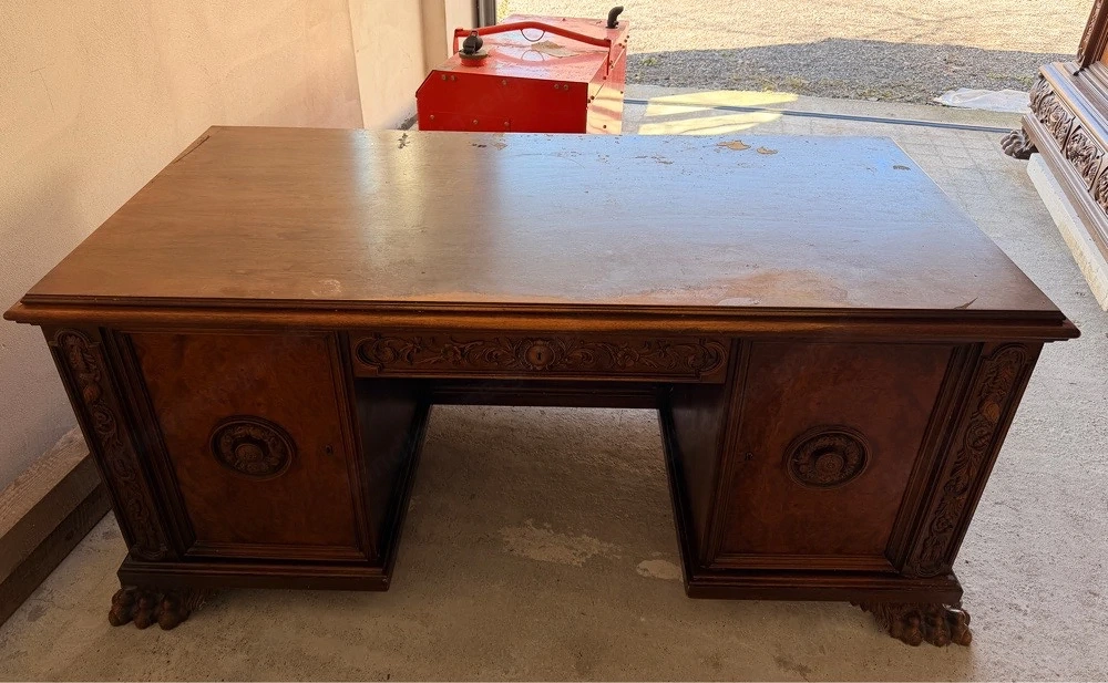 Antiker Bürotisch-Massiv von Wilhelm Albrecht