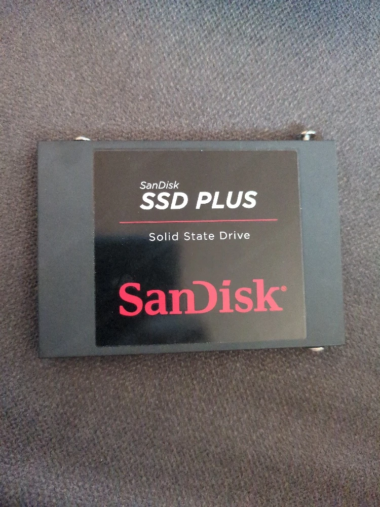 240gb SSD - SanDisk
