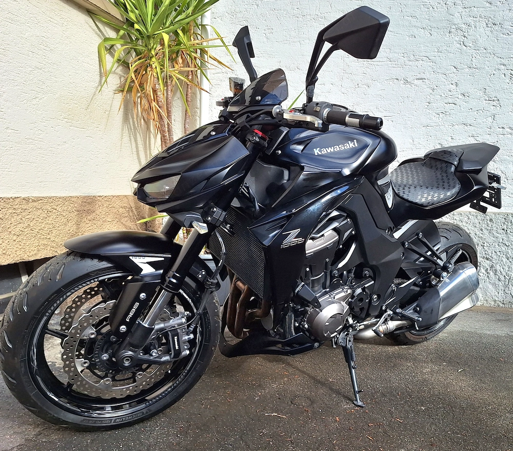 Kawasaki z1000