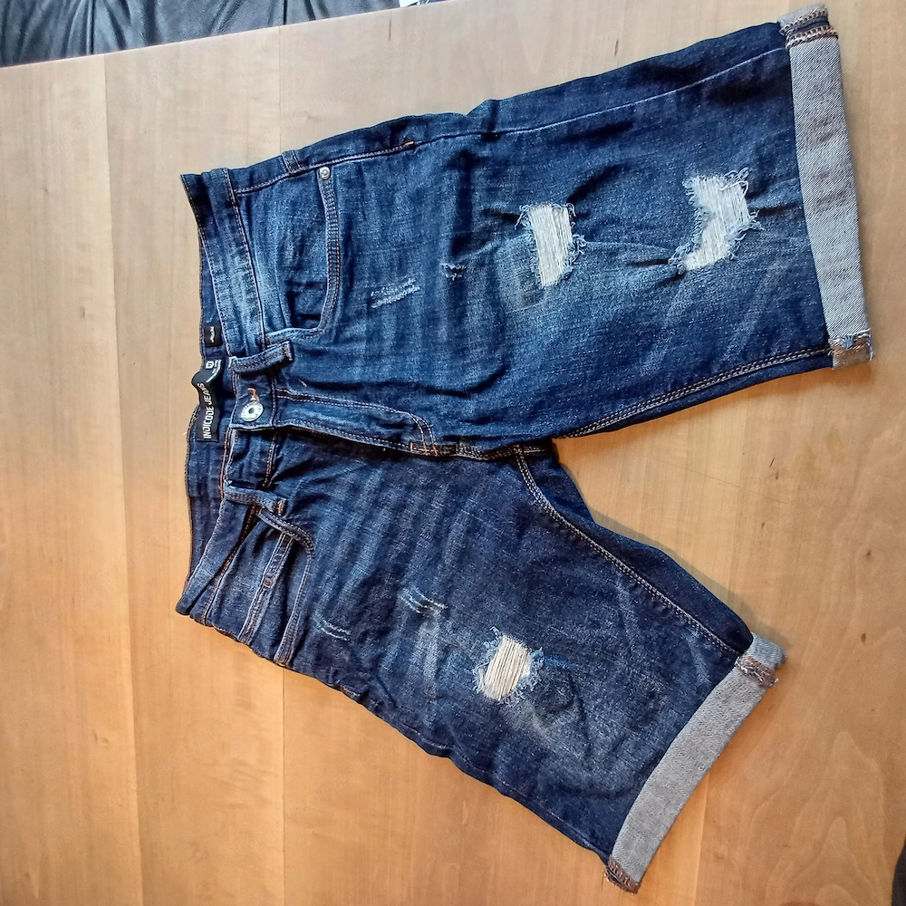 Kurze Hose Indicode 