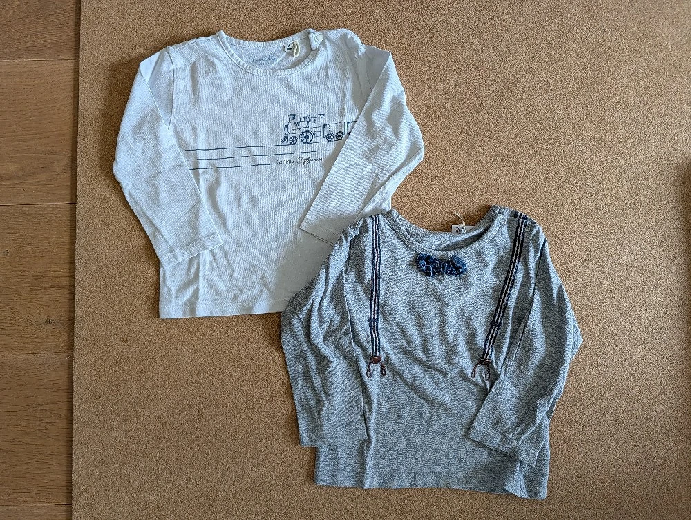 2 Langarmshirts Gr 86 