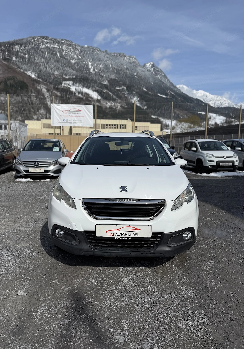 Peugeot 2008 1,2 VTi Active *Erstbesitz*